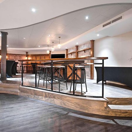 Hotel Le Victorin, Ascend Hotel Collection Victoriaville Extérieur photo